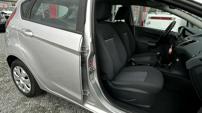 Ford Fiesta Benzyna Zarejestrowany Ubezpieczony