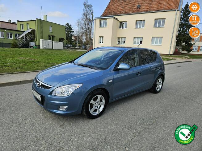 Hyundai i30 Opłacony Zdrowy  Zadbany Serwisowany  Klima Alu po Serwisie 1 WŁ