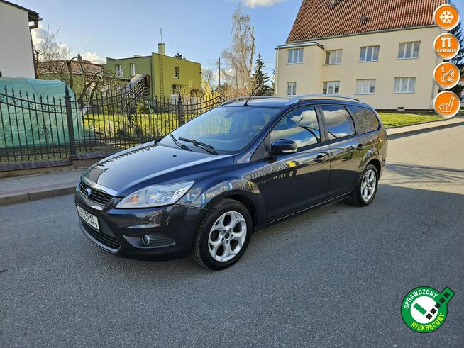Ford Focus Opłacony Zdrowy  Zadbany Serwisowany LIFT 2 Kmp Kół Po Serwisie