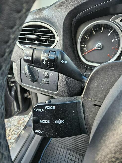 Ford Focus Opłacony Zdrowy Zadbany Serwisowany LIFT 2 Kmp Kół Po Serwisie