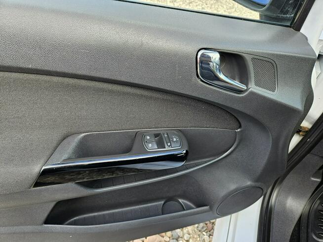 Opel Corsa Opłacona Zdrowa Zadbana Serwisowana OPC Po Serwisie 2 x Koła 1 Wł