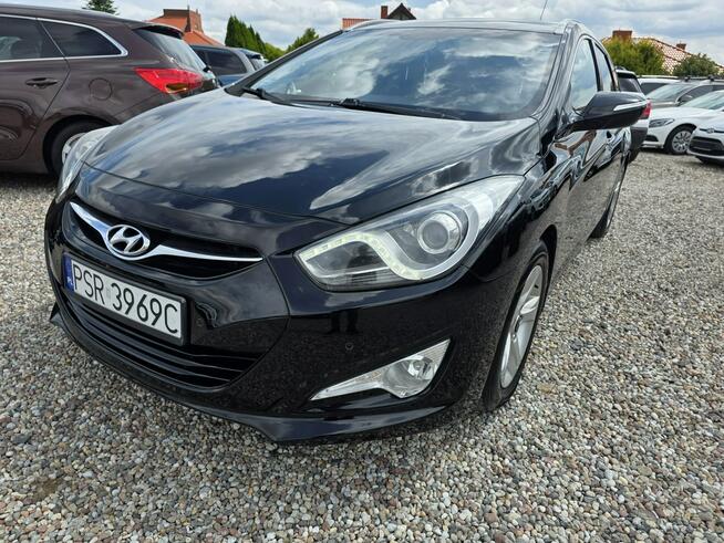 Hyundai i40 1.7 136 PS Klimatronic Alusy 17 2xPDC LED Navi Kamera Cofania Automat