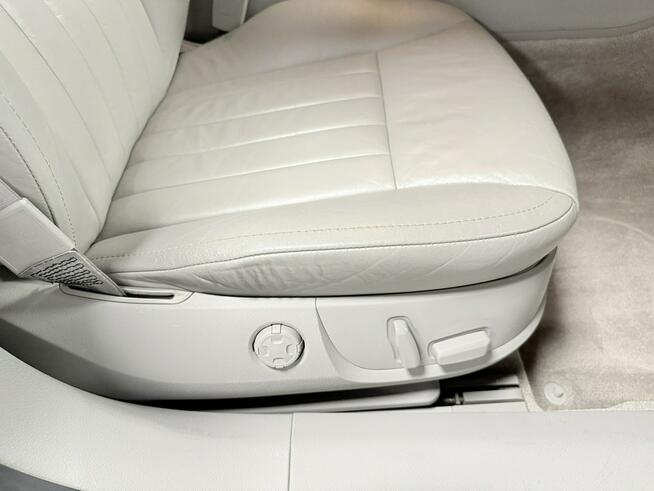 Audi A8 4.2 V8 MPI QUATTRO 334KM*Xenon*BOSE*KEYLESSGO na Odcisk*Solar Dach*