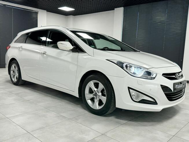 Hyundai i40 1.7CRDi136KM*PREMIUM+Nav*BiXenon*Skóry*Alu*KeyLessGo*LED Dzienne