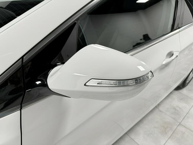 Hyundai i40 1.7CRDi136KM*PREMIUM+Nav*BiXenon*Skóry*Alu*KeyLessGo*LED Dzienne