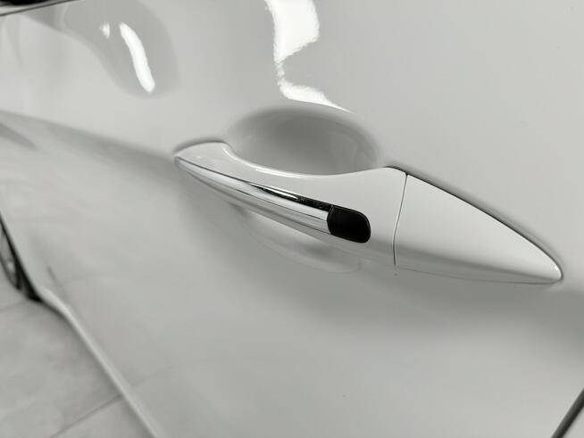 Hyundai i40 1.7CRDi136KM*PREMIUM+Nav*BiXenon*Skóry*Alu*KeyLessGo*LED Dzienne