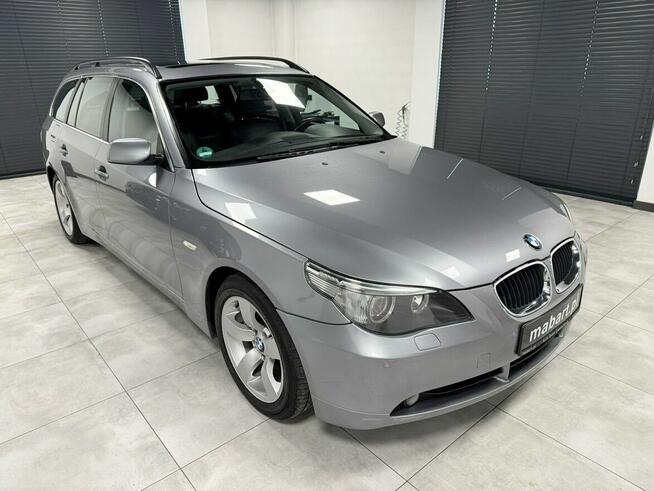 BMW 525 2.5i 192KM * Dach panoramiczny * Bi-Xenon * Automat * Pneumatyka