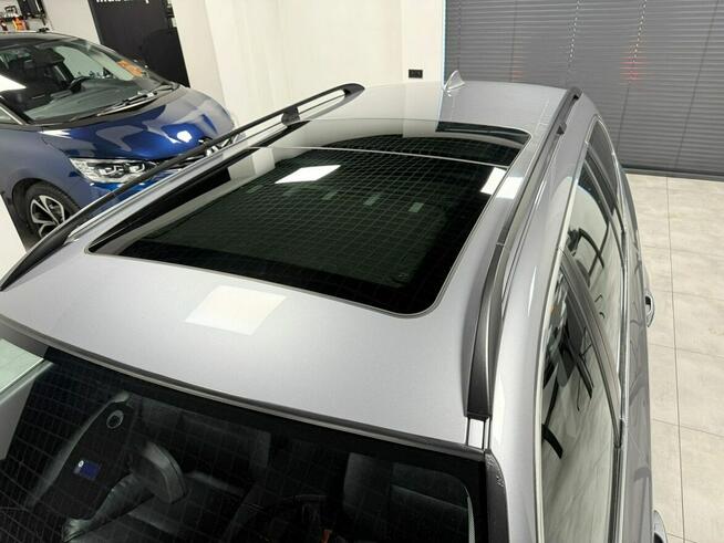 BMW 525 2.5i 192KM * Dach panoramiczny * Bi-Xenon * Automat * Pneumatyka