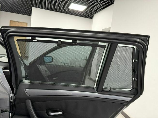 BMW 525 2.5i 192KM * Dach panoramiczny * Bi-Xenon * Automat * Pneumatyka