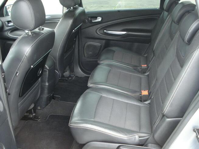 Ford S-Max Wersja Titanium plus.