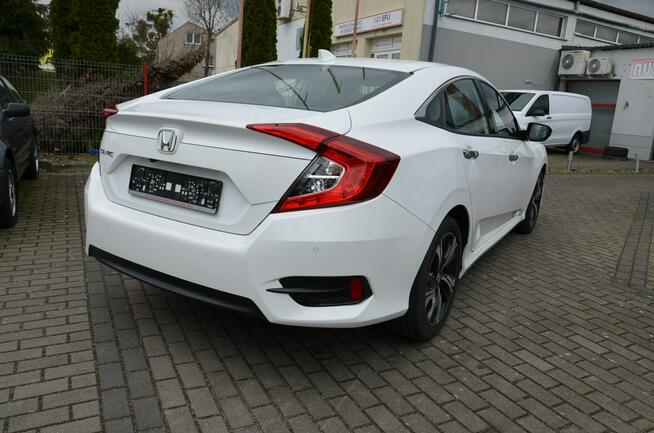 Honda Civic Bezwypadkowy, Serwisowany,Elegance, LED, Navi, Grzane Fotele