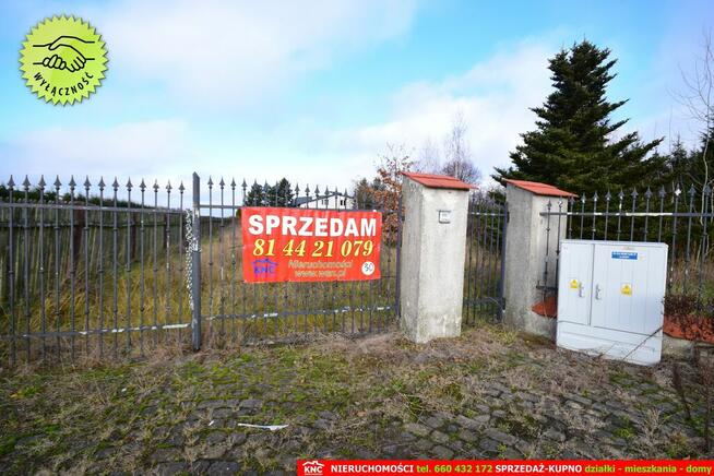 Atrakcyjna działka media, z pozw.na bud. z projekt