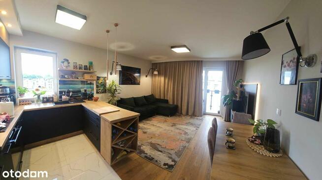 Wyjątkowe mieszkanie z dwoma balkonami w Książenicach