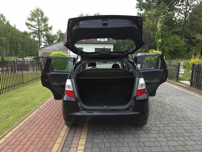 Sprzedam Hondę Jazz 1,4 benzyna 2009r.