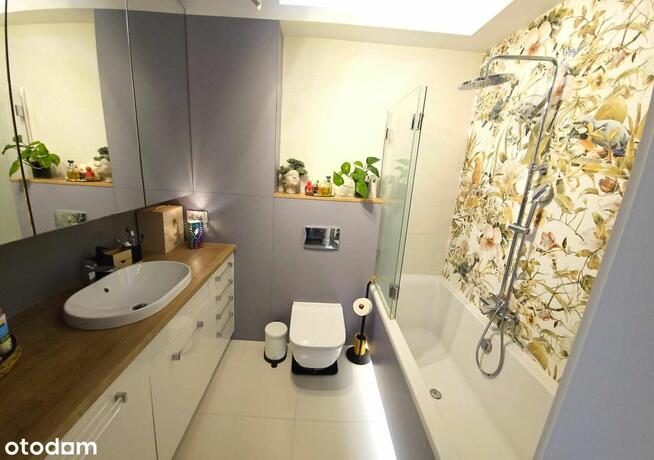 Wyjątkowe mieszkanie z dwoma balkonami w Książenicach