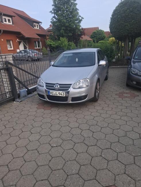 VW Jetta 1.4 benzyna 2010 rok 122 konie
