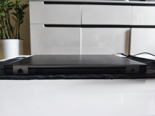 Dell Latitude E5570 | i5 • 8GB • 256GB SSD•Gotowy do pracy