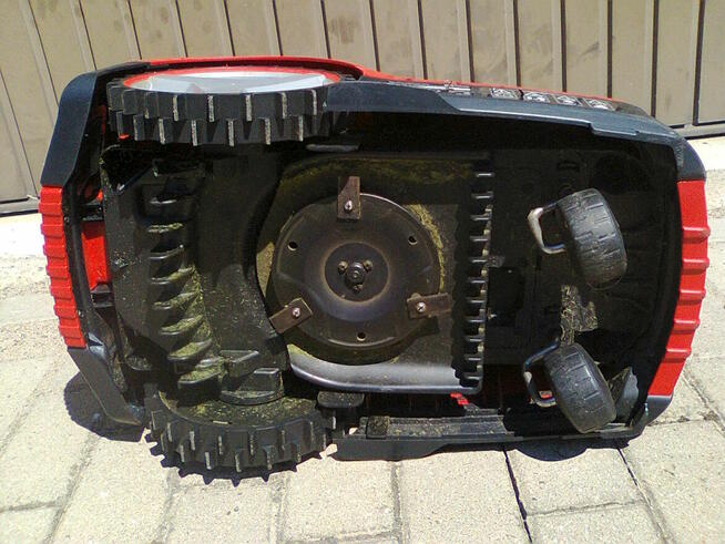 Robot koszący Einhell FREELEXO plus AKCESORIA