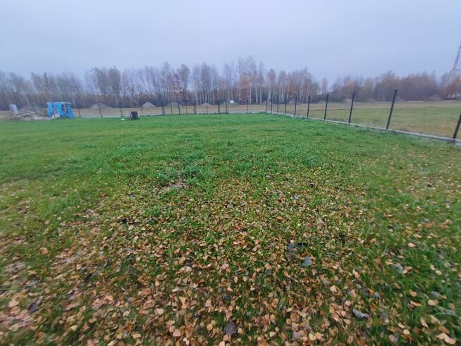 Wynajmę działkę 1200m2 Duczki 30 km od Warsz. z prądem.