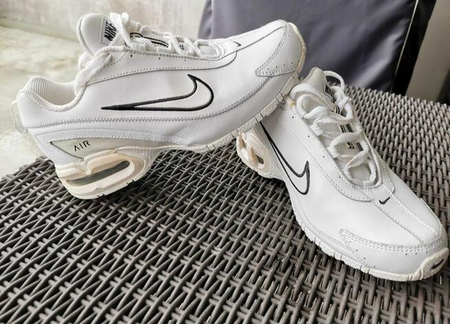 2 pary Buty damskie sportowe NIKE TORCH 3,ROZ 37,5 Bdb 23,5