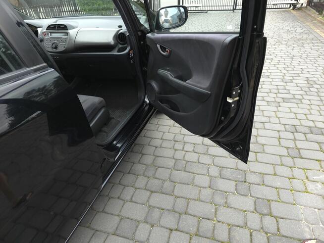 Sprzedam Hondę Jazz 1,4 benzyna 2009r.