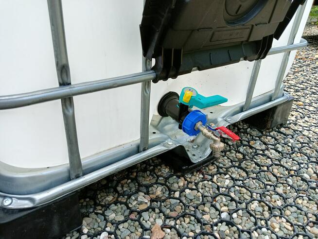 Beczka na wodę deszczówkę zbiornik IBC mauser duże Beczki 10