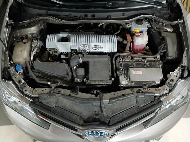 Toyota Auris HSD Hybrid Touring Sports Prestige Navi Wawa