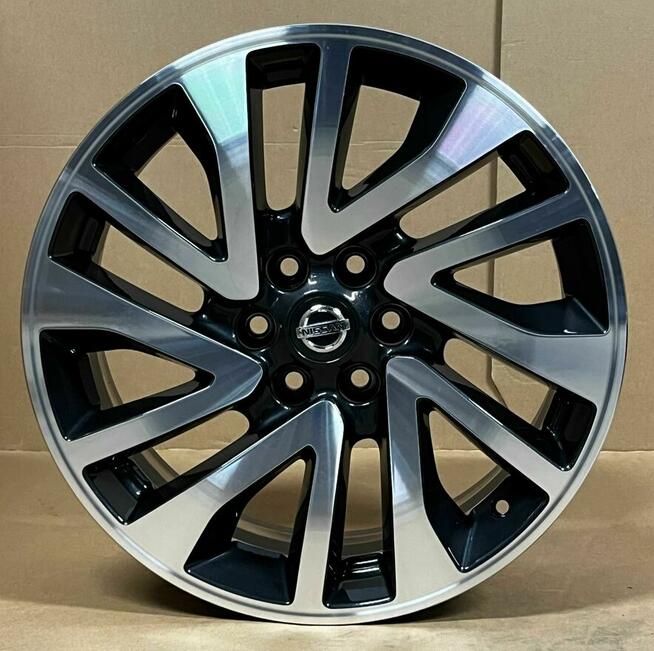 Felgi NISSAN NAVARA 7Jx18 ET45 / 40300-4JA6A / 6x114,3