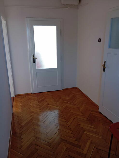 Sprzedam dom w Łasku, woj. Łódzkie z warsztatem i garażami