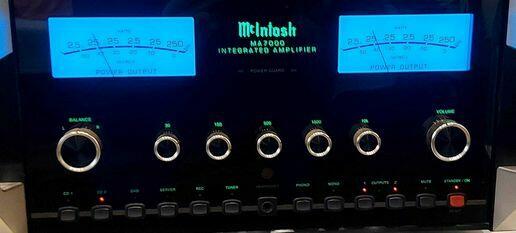 Wzmacniacz McIntosh MA7000