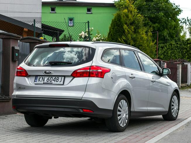 Ford Focus 1.5_Diesel_120 KM_118 tyś. km_LIFT