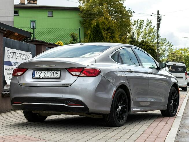 Chrysler 200 2.4_Benzyna_Gaz_175 KM_175 tyś. km