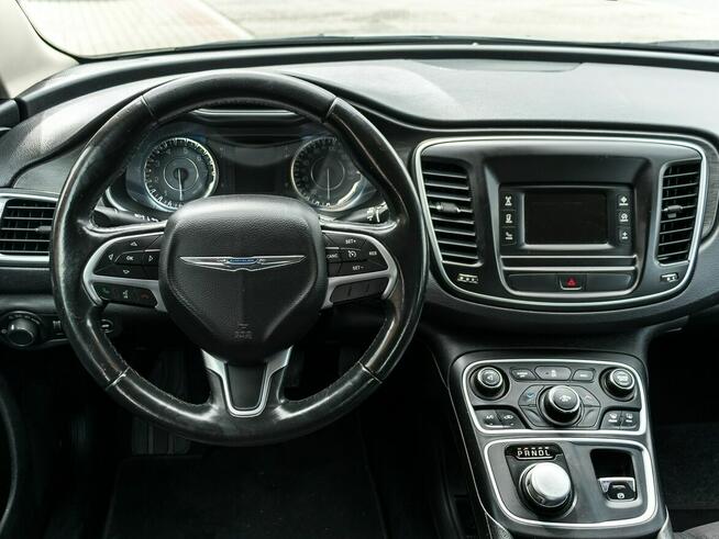 Chrysler 200 2.4_Benzyna_Gaz_175 KM_175 tyś. km