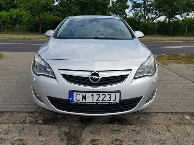 Opel Astra 1,6 Turbo Benzyna Navi Klimatronik Zarejestrowany Gwarancja