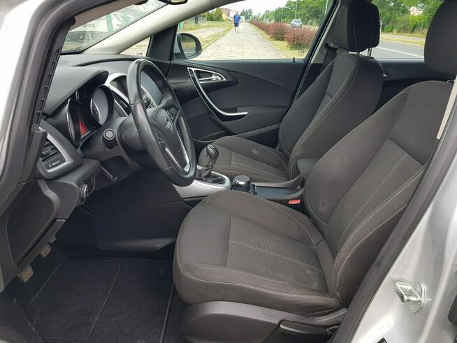 Opel Astra 1,6 Turbo Benzyna Navi Klimatronik Zarejestrowany Gwarancja