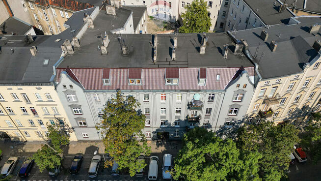 Duża kamienica w centrum Poznania 38 lokali