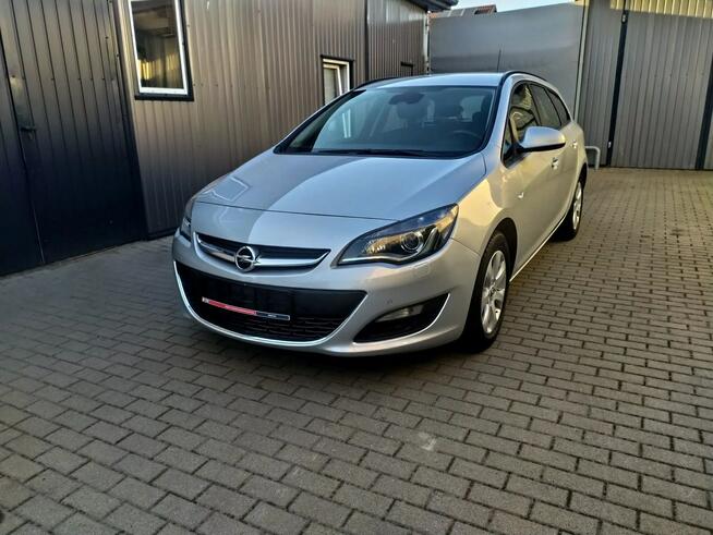 Opel Astra 1,4 Turbo 120KM Bixsenon Serwis Grzane Fotele Zarejestrowany