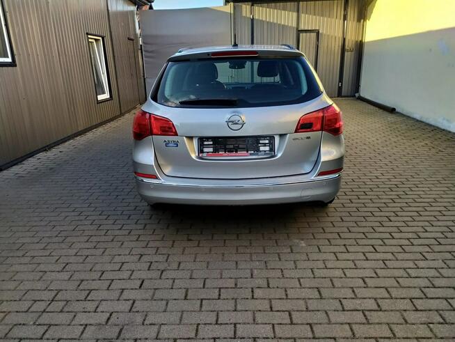 Opel Astra 1,4 Turbo 120KM Bixsenon Serwis Grzane Fotele Zarejestrowany