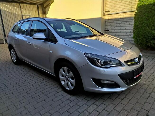 Opel Astra 1,4 Turbo 120KM Bixsenon Serwis Grzane Fotele Zarejestrowany