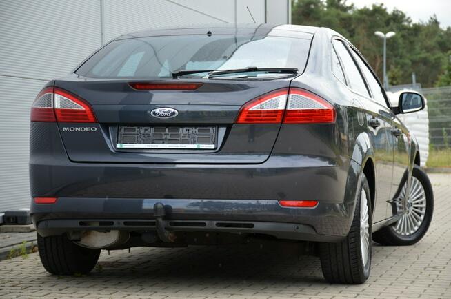 Ford Mondeo Zarejestrowane 2.0i 16V Serwis Navi Convers+ LIMITED