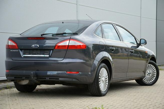 Ford Mondeo Zarejestrowane 2.0i 16V Serwis Navi Convers+ LIMITED