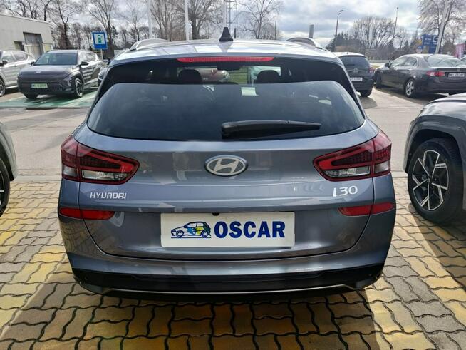 Hyundai i30 1.5 140KM automat, bogata wersja wyposażenia