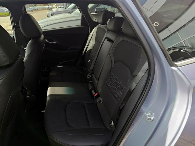 Hyundai i30 1.5 140KM automat, bogata wersja wyposażenia