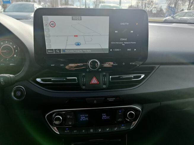 Hyundai i30 1.5 140KM automat, bogata wersja wyposażenia