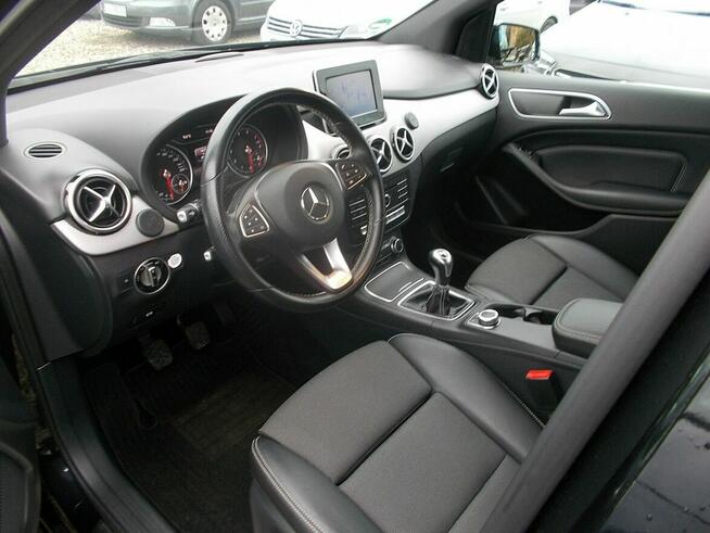 Mercedes B 180 1,6Turbo 122PS!!!Nawigacja!!Tylko 45tyś km!!!