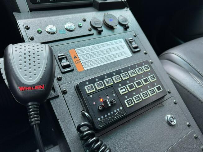 Ford Explorer Police sygnały oświetlenie