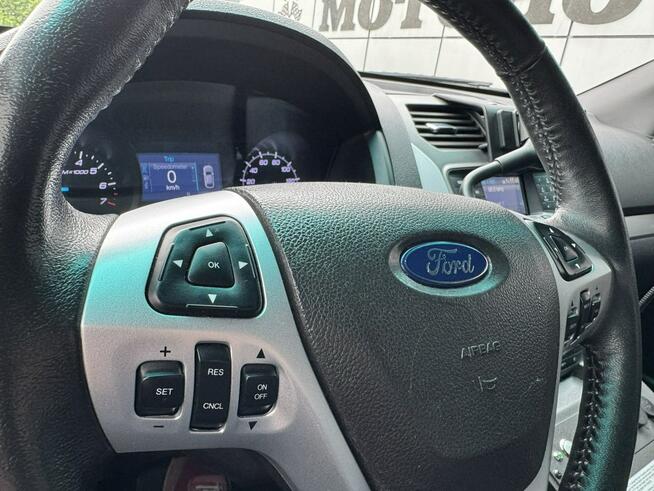 Ford Explorer Police sygnały oświetlenie