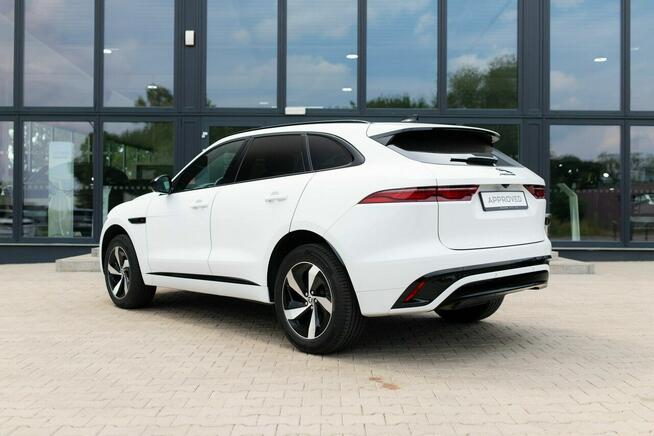 Jaguar F-PACE MY24 2.0 I4 250 KM AWD Auto R-Dynamic S FujiWhite GlossBlack Navi LED