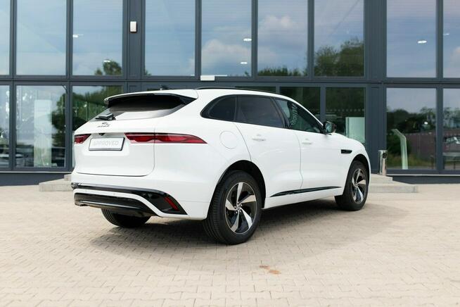 Jaguar F-PACE MY24 2.0 I4 250 KM AWD Auto R-Dynamic S FujiWhite GlossBlack Navi LED