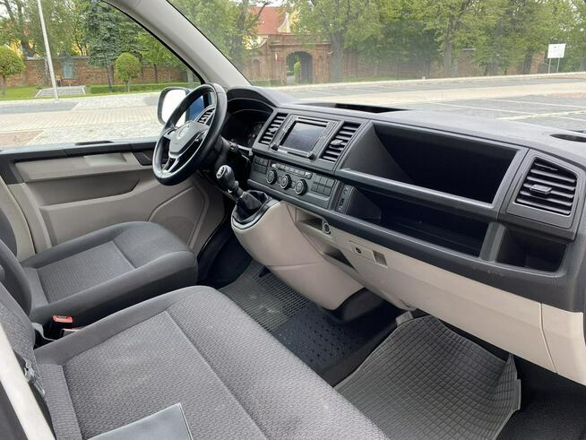 Volkswagen Caravelle T6.1 2.0 TDI 150 KM Klimatronic